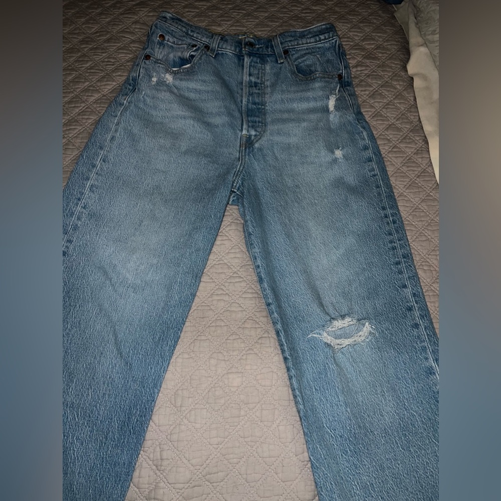 LEVI JEANS💝
